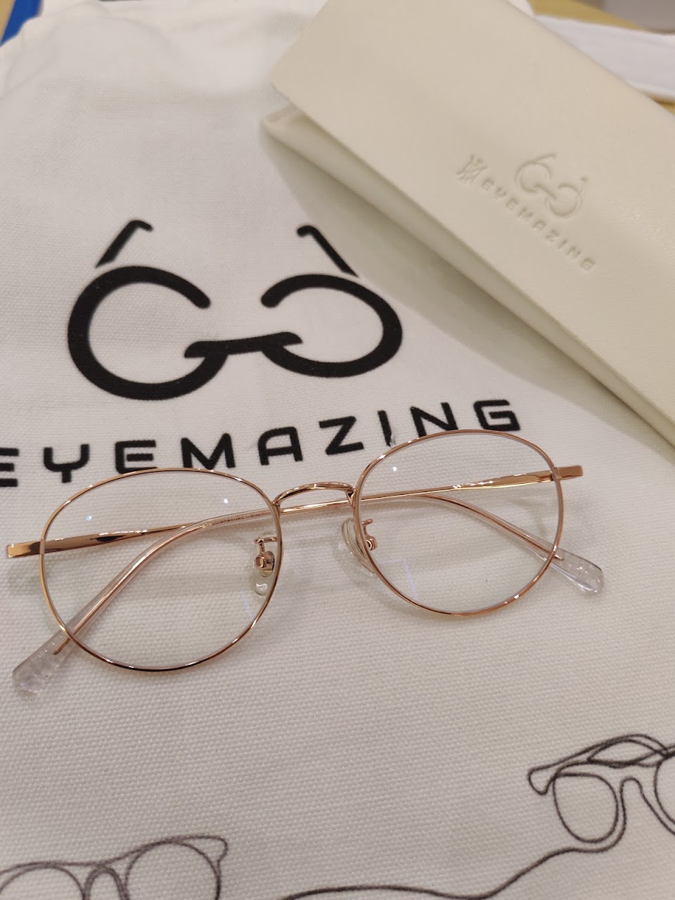 EYEMAZING — photo by Lynn Tan · Google