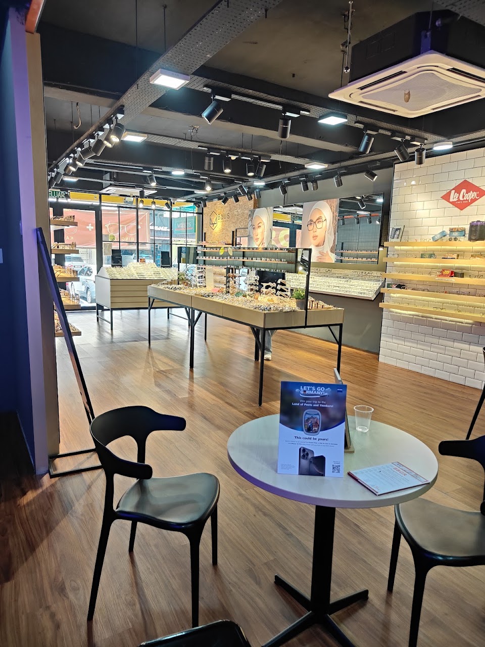 Factory Eyewear Seksyen 18 Shah Alam — photo by cikdan channel · Google